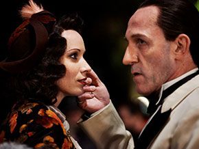 Tatiana Pauhofova y Karl Marcovics en "The Devil Mistress"