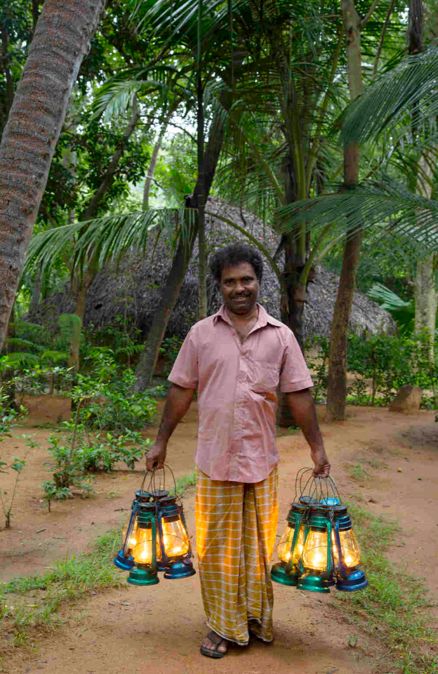 Full Moon, Food and the Village Dogs: What Poya Day Looks Like at Ulpotha