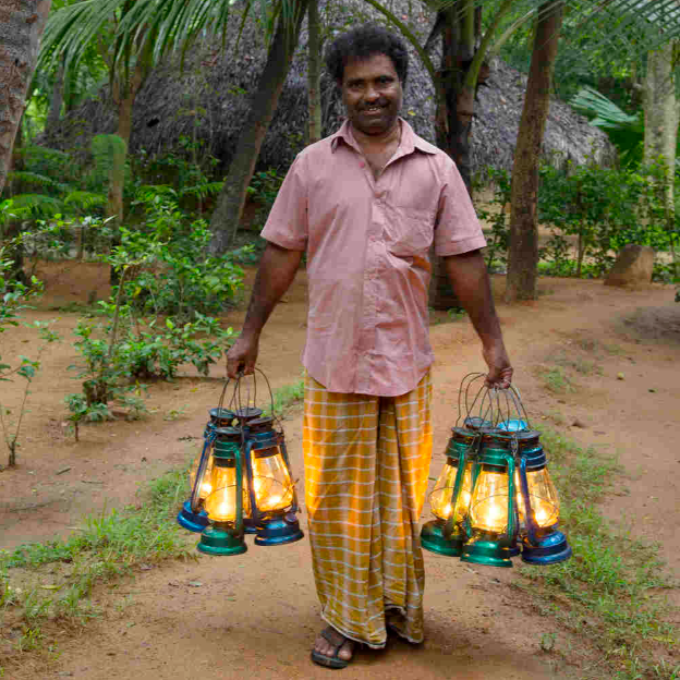 Full Moon, Food and the Village Dogs: What Poya Day Looks Like at Ulpotha