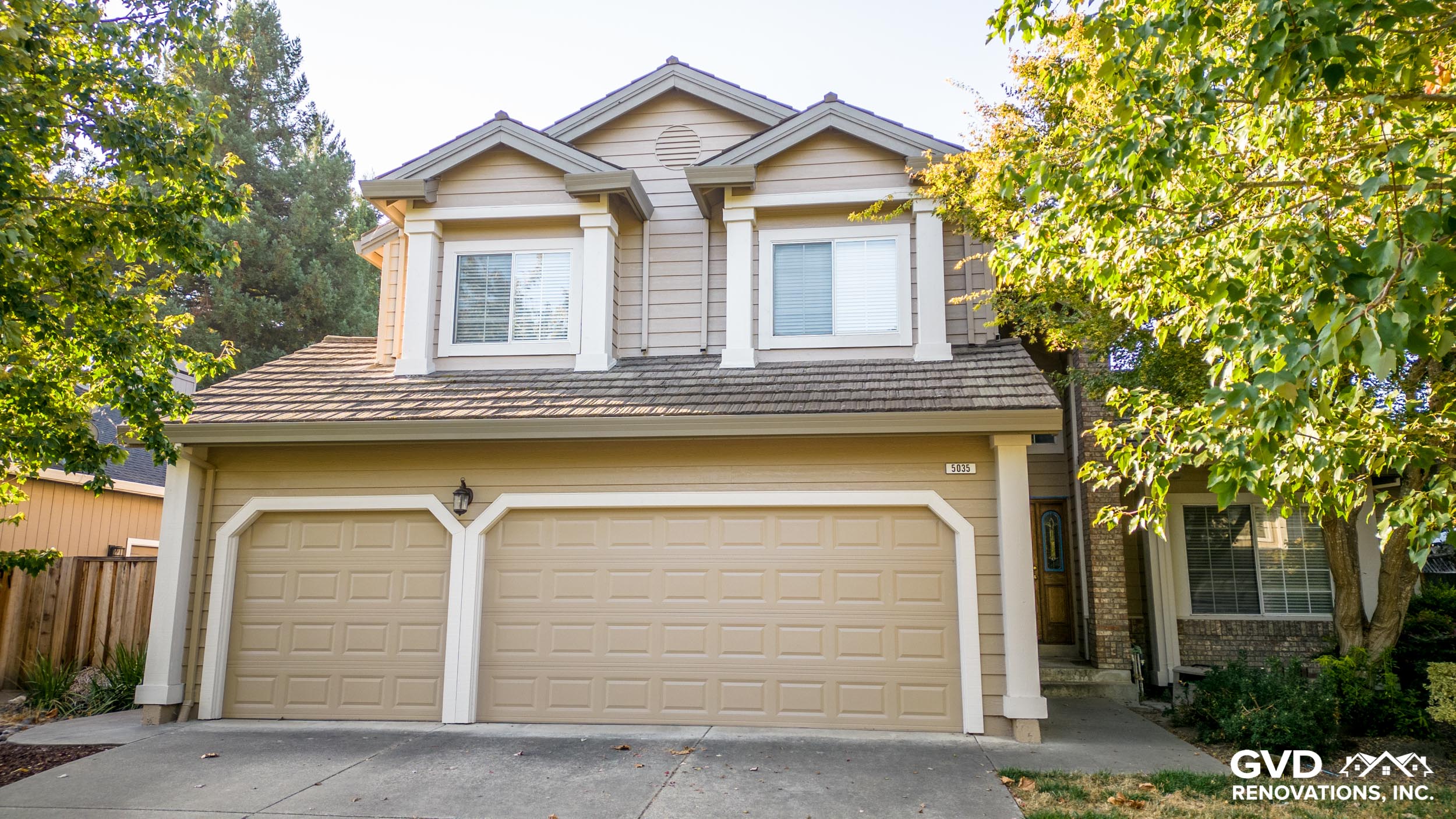 gvd siding 5035 Deerwood Drive 2