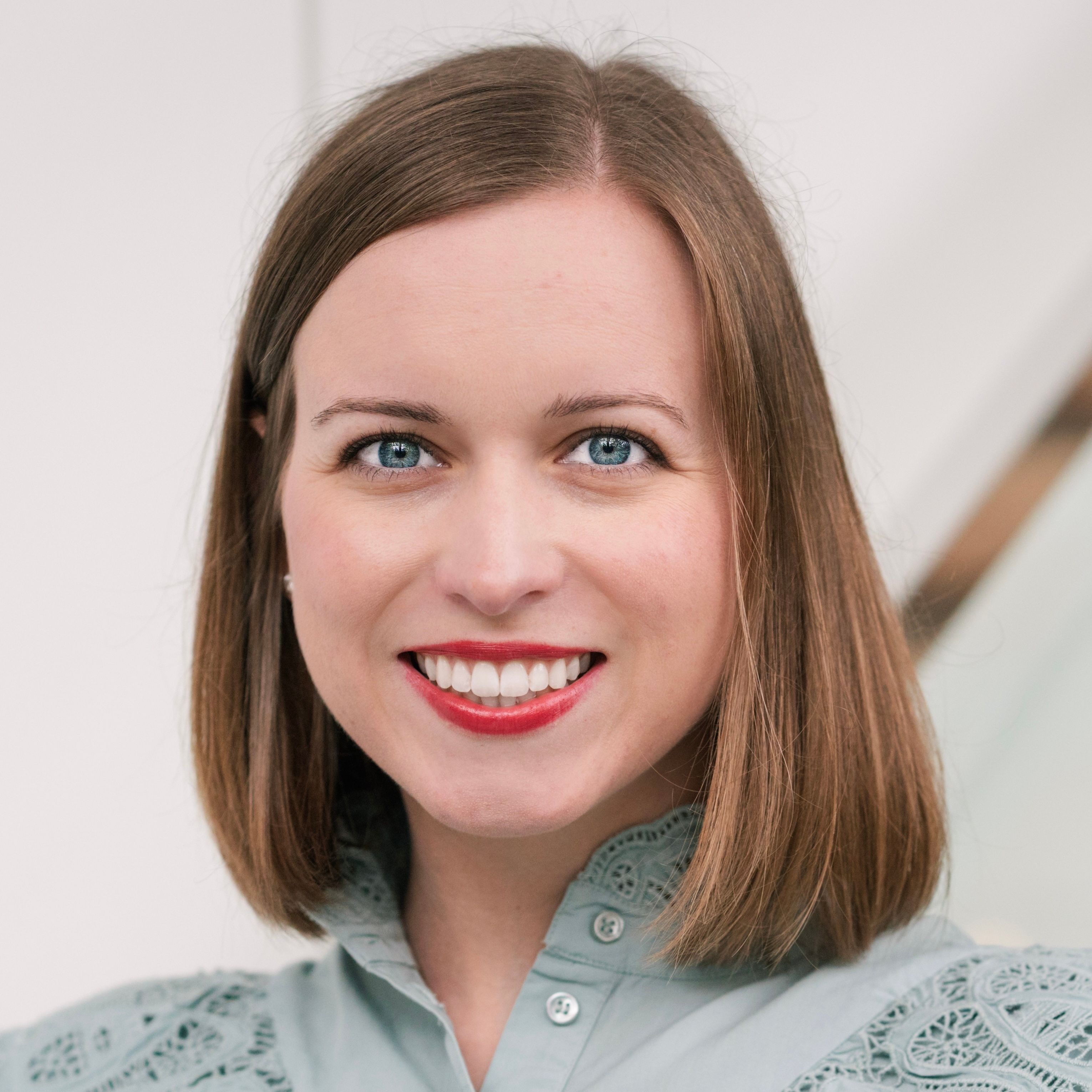 Headshot of Caroline H. Ragsdale