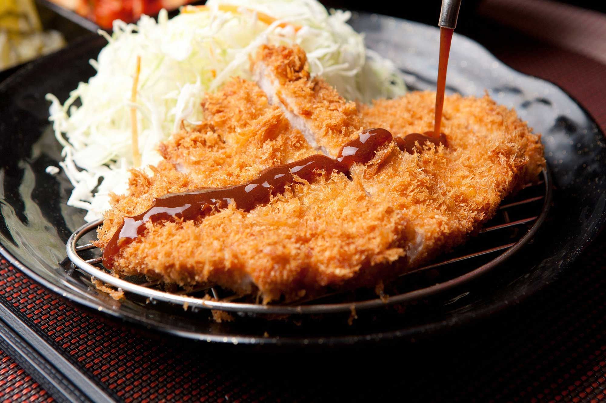BEST TONKATSU IN OSAKA: 5 MOUTH WATERING SUGGESTIONS