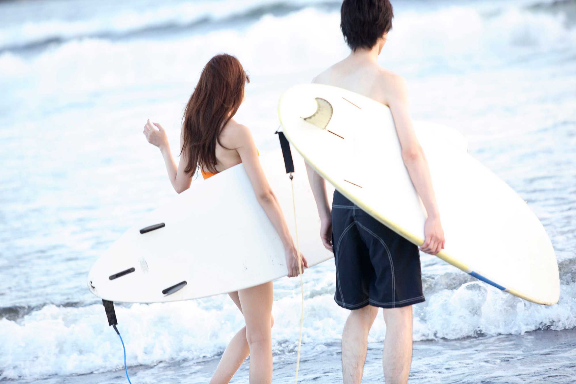 3 SICK SURFING SPOTS EASILY ACCESSIBLE FROM OSAKA