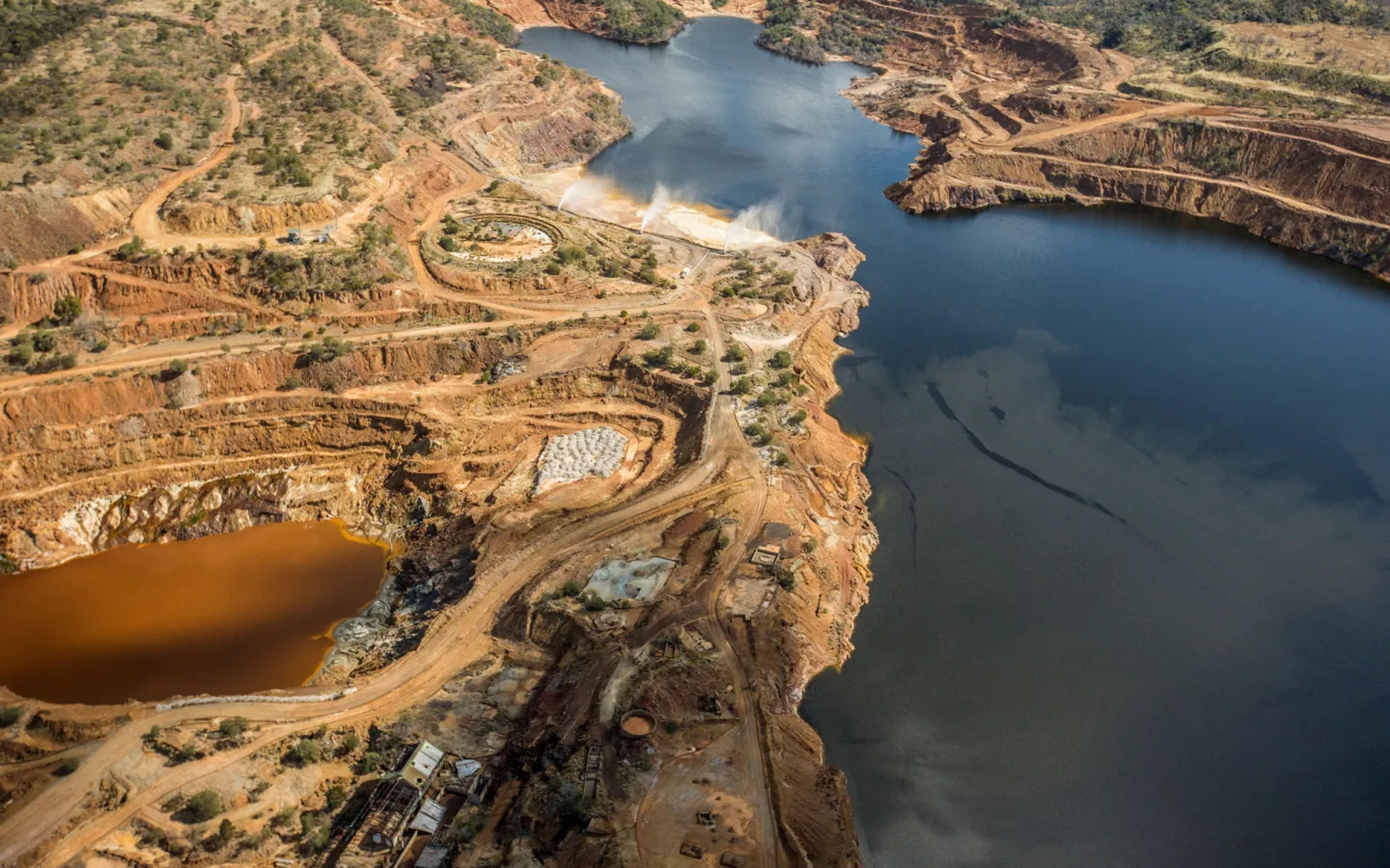 Awarness - Aurelia Banco Metalli - 2