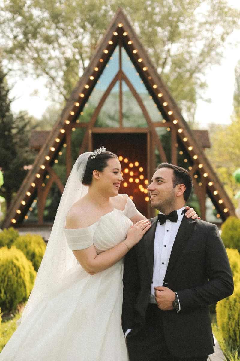 Mei & James on their wedding day