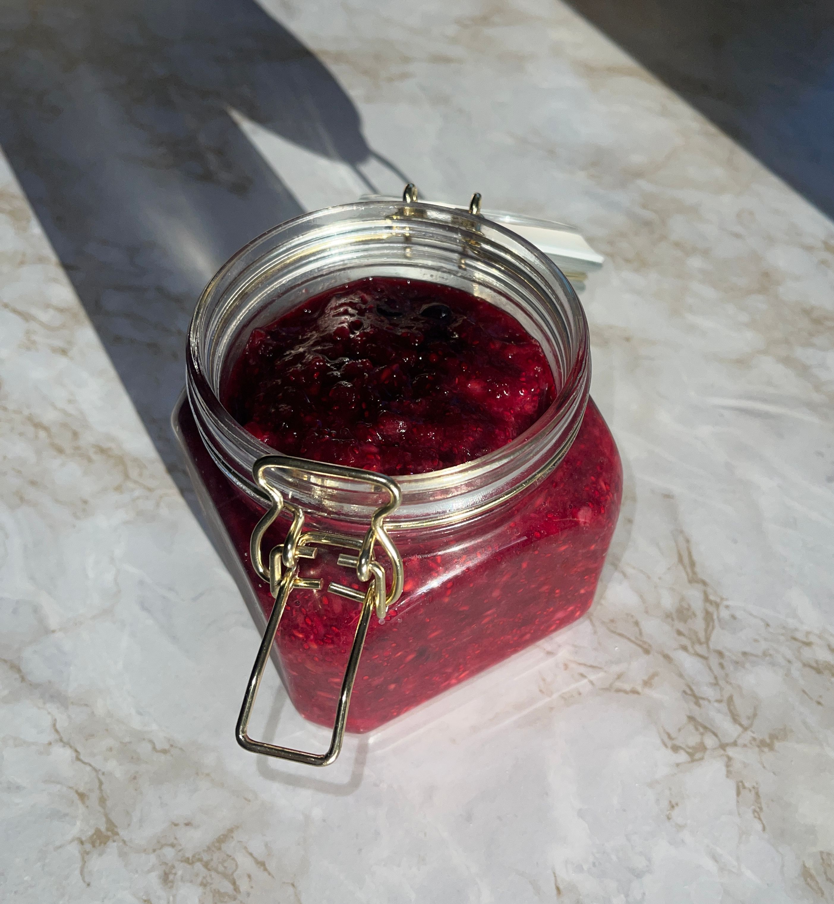 Bær og eplesyltetøy