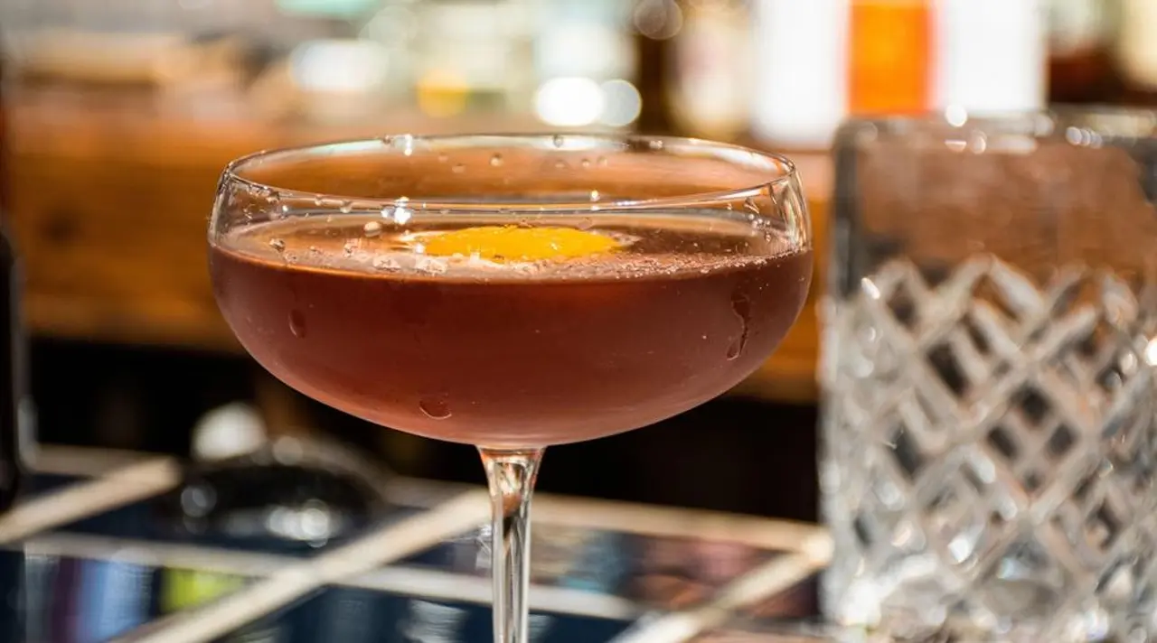 Reverse Manhattan Cocktail Recipe