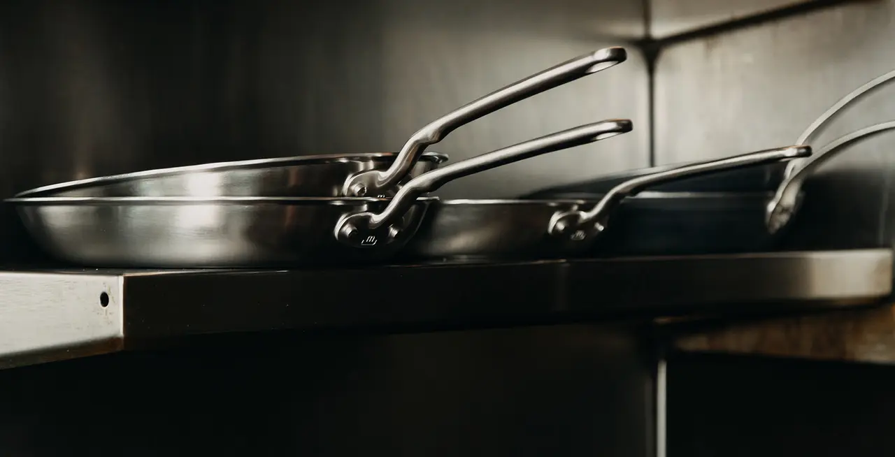 Is Mopita Cookware Safe? What's the cookware made of?