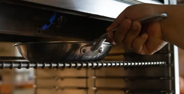 Can Stainless Steel Go in the Oven?