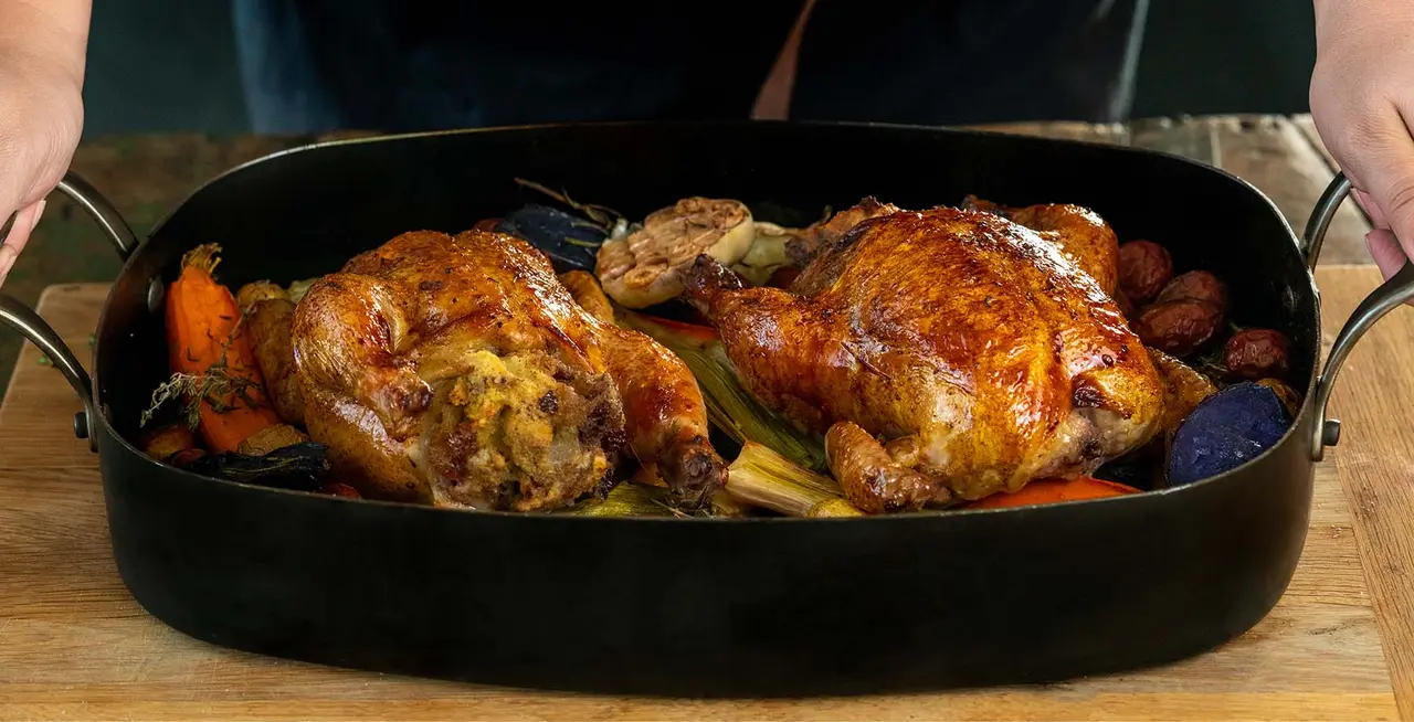 What Is a Roasting Pan, and Why Do You Need One? - Made In