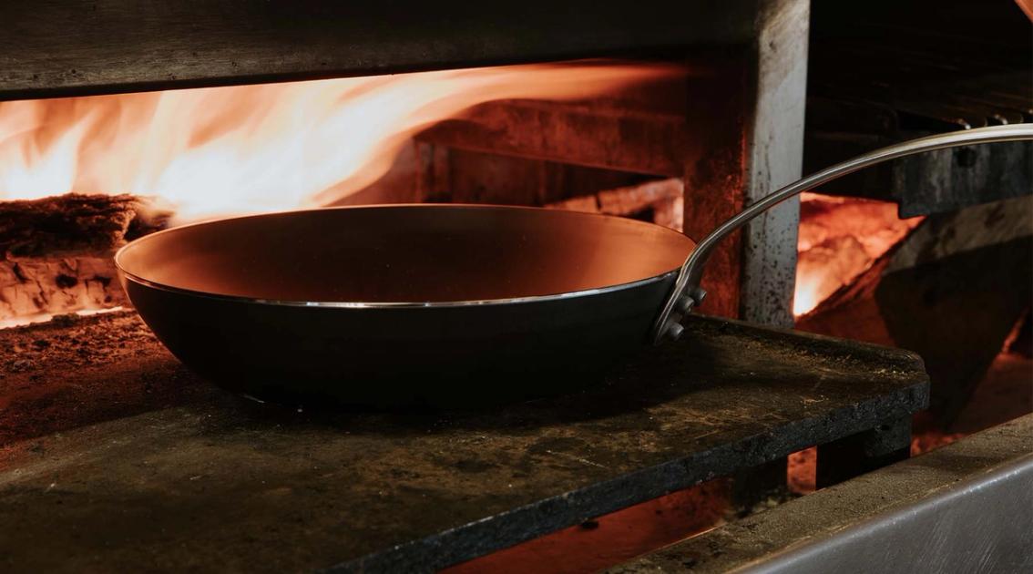 Cook Prep Eat Pre Seasoned Cast Iron Round Comal - Shop Frying Pans &  Griddles at H-E-B