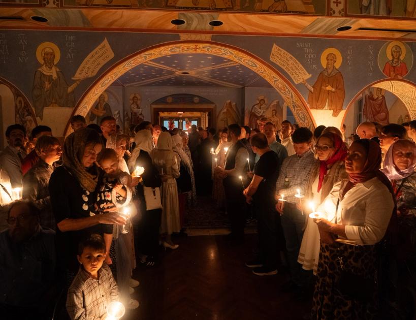 St. Seraphim Cathedral's paschal procession and Divine LIturgy