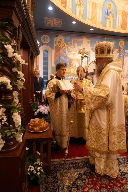 St. Seraphim Cathedral's paschal procession and Divine LIturgy.
