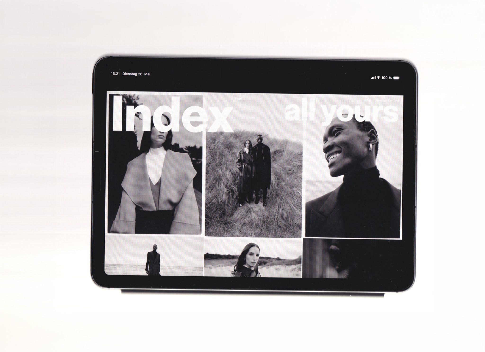 All yours — Visual Identity — Website