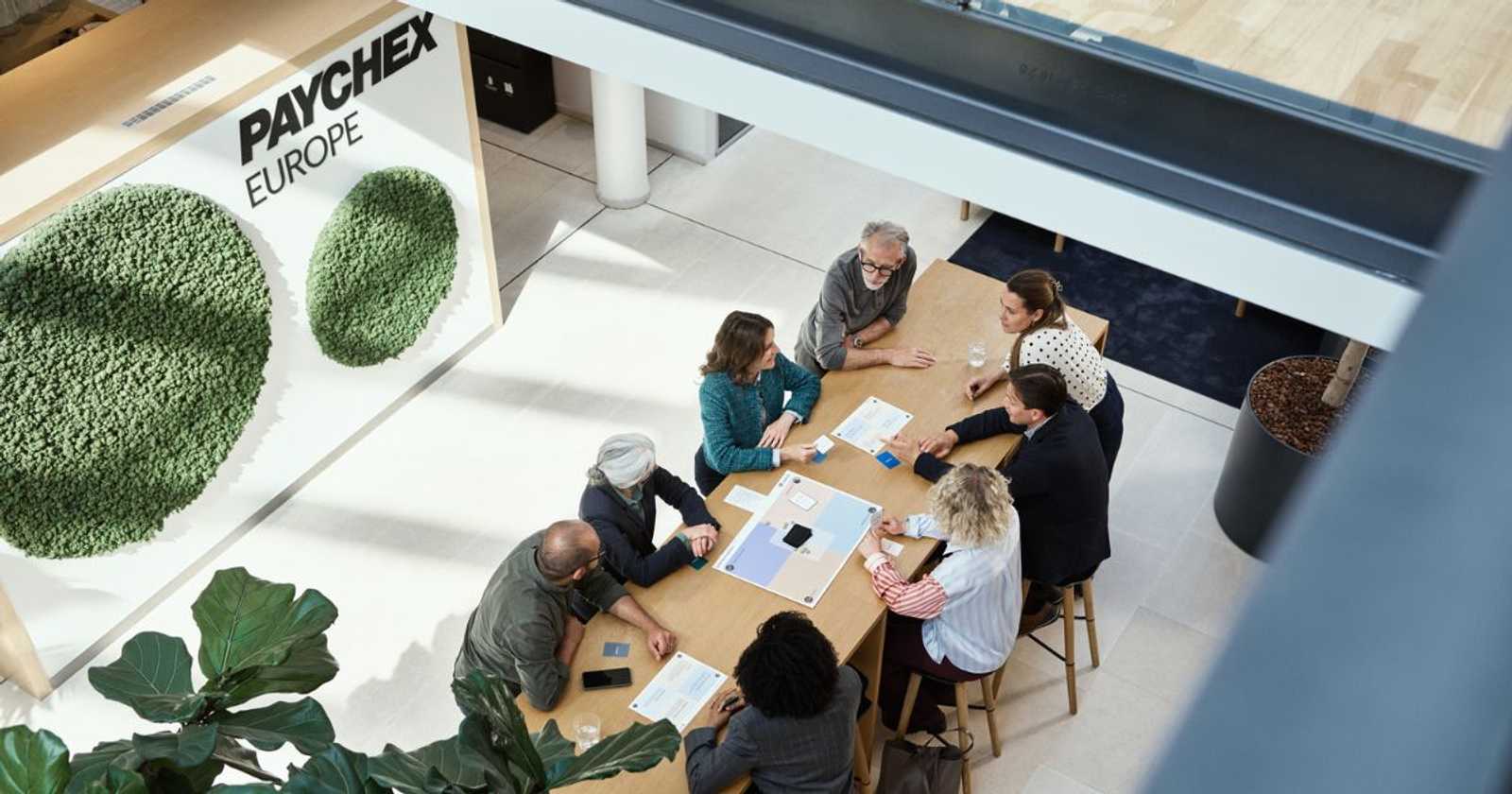 Leitfaden: In 6 Schritten zur passenden Payroll-Lösung für Ihr Unternehmen