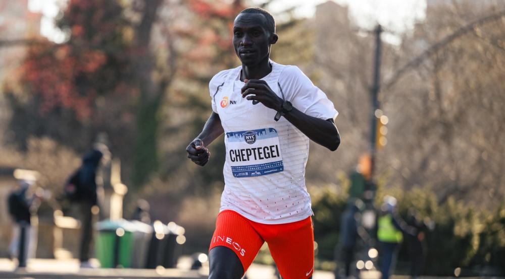 Joshua Cheptegei on his way to a runner-up finish at the 2023 NYC Half.