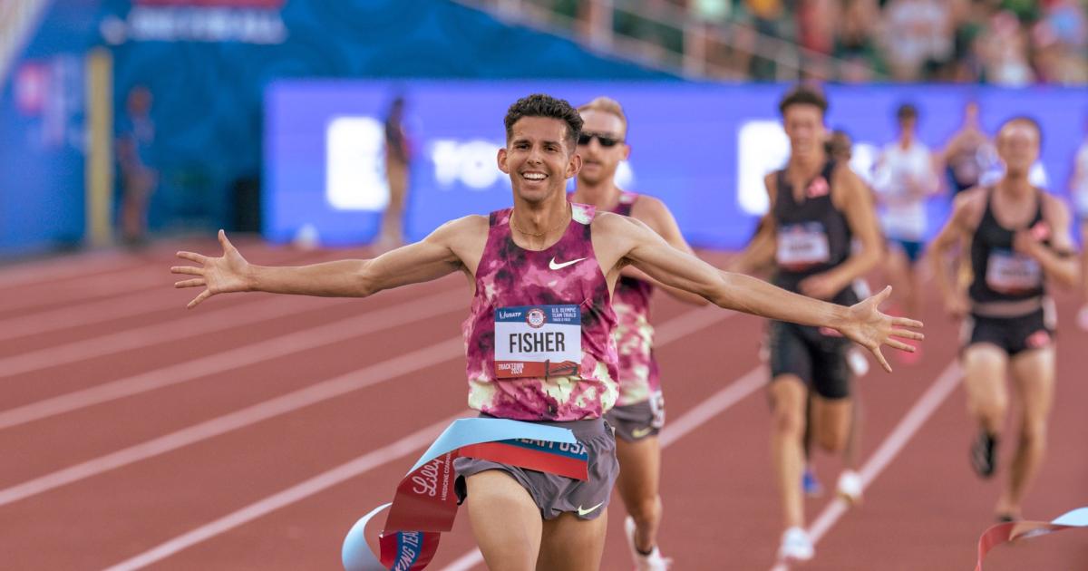 Grant Fisher wins the 10,000m title at the 2024 U.S. Olympic Trials.
