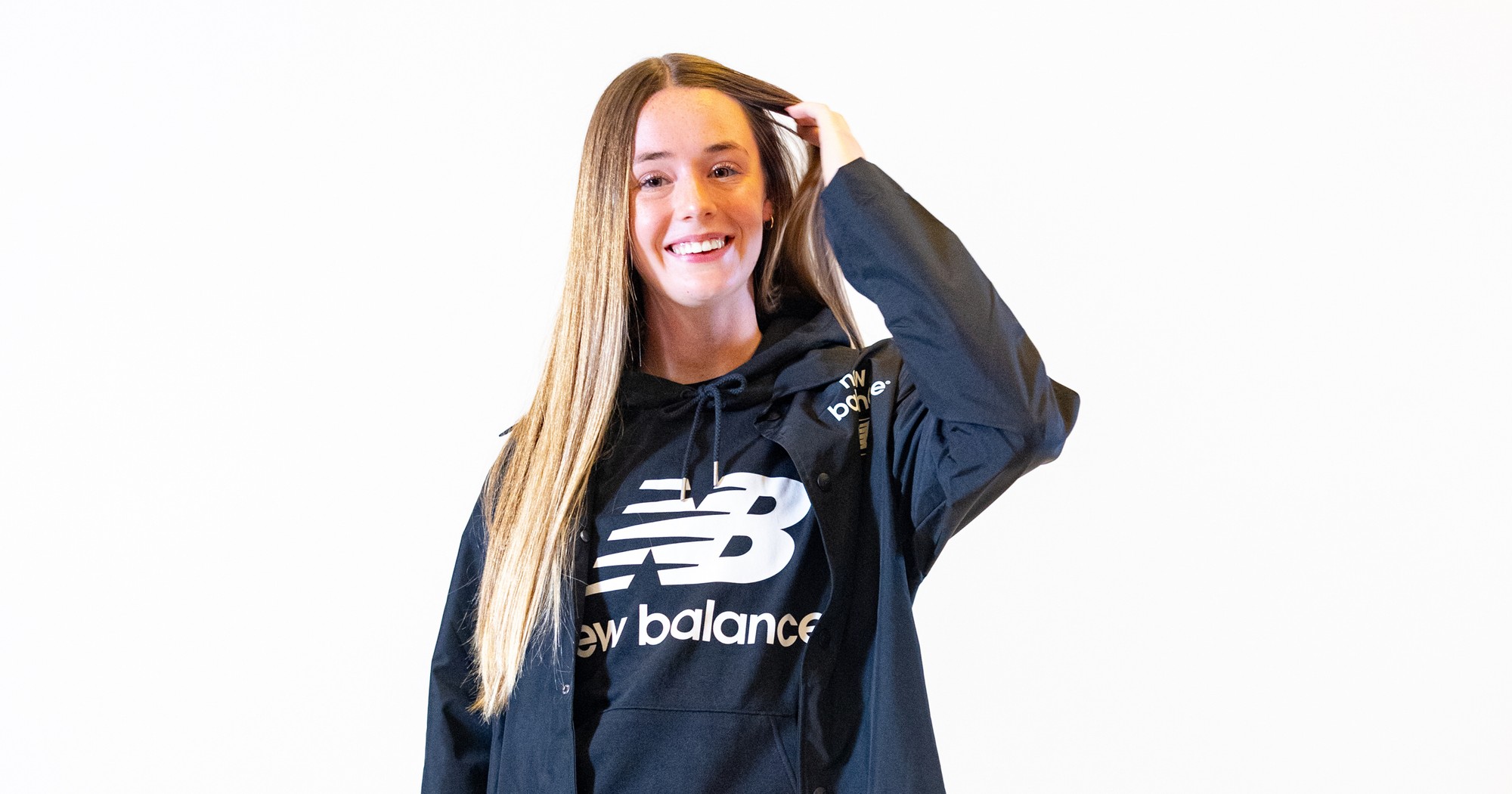Roisin Willis Signs New Balance NIL Deal