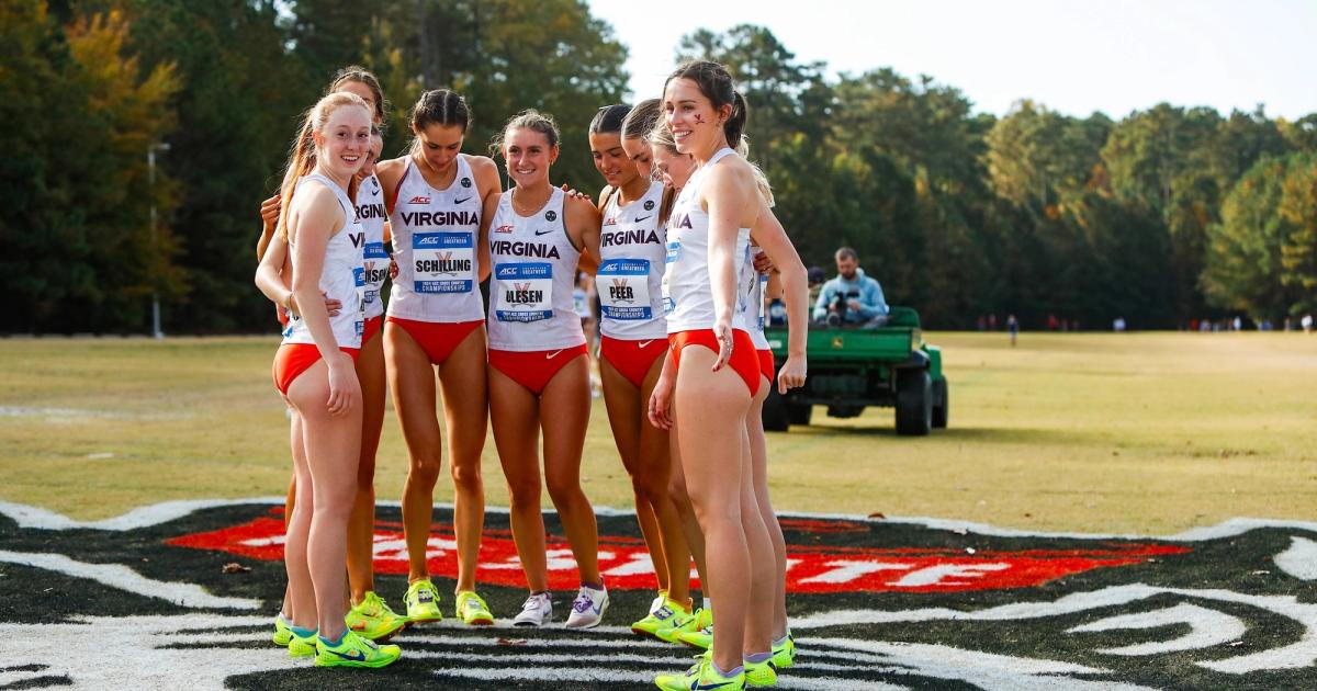 Virginia Cross Country Women's Team