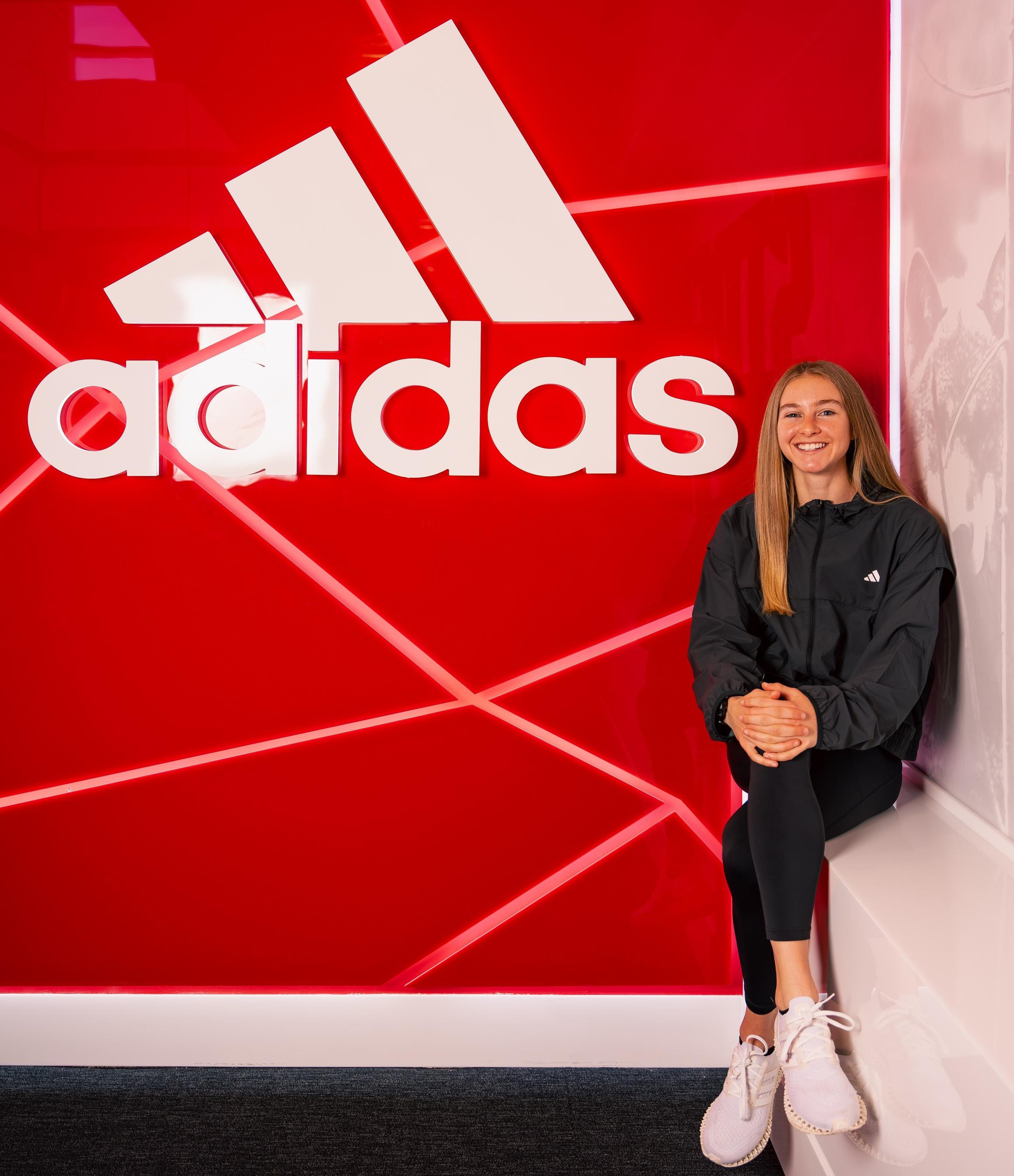 Katelyn Tuohy turns pro, signs with Adidas