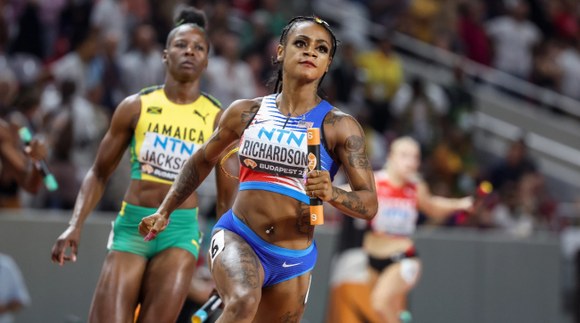 Sha'Carri Richardson racing the 4x100m at the 2023 World Athletics Championships