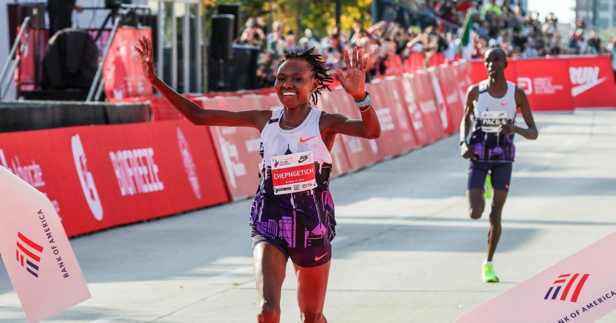 World record holder and first woman under 2:10 for the marathon, Ruth Chepngetich. 