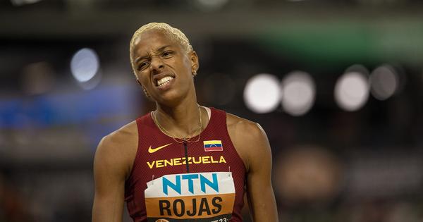 Yulimar Rojas reacting to a bad jump at the 2023 World Athletics Outdoor Championships.