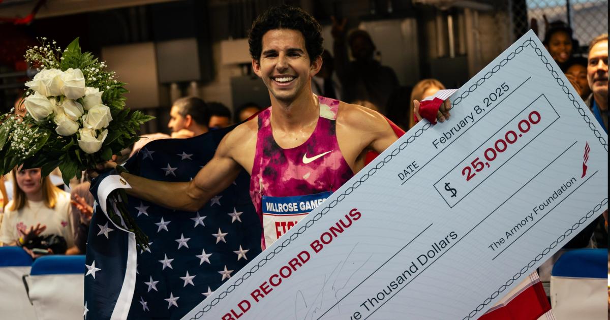 Grant Fisher celebrates after his indoor 3000m world record at the 2025 Millrose Games