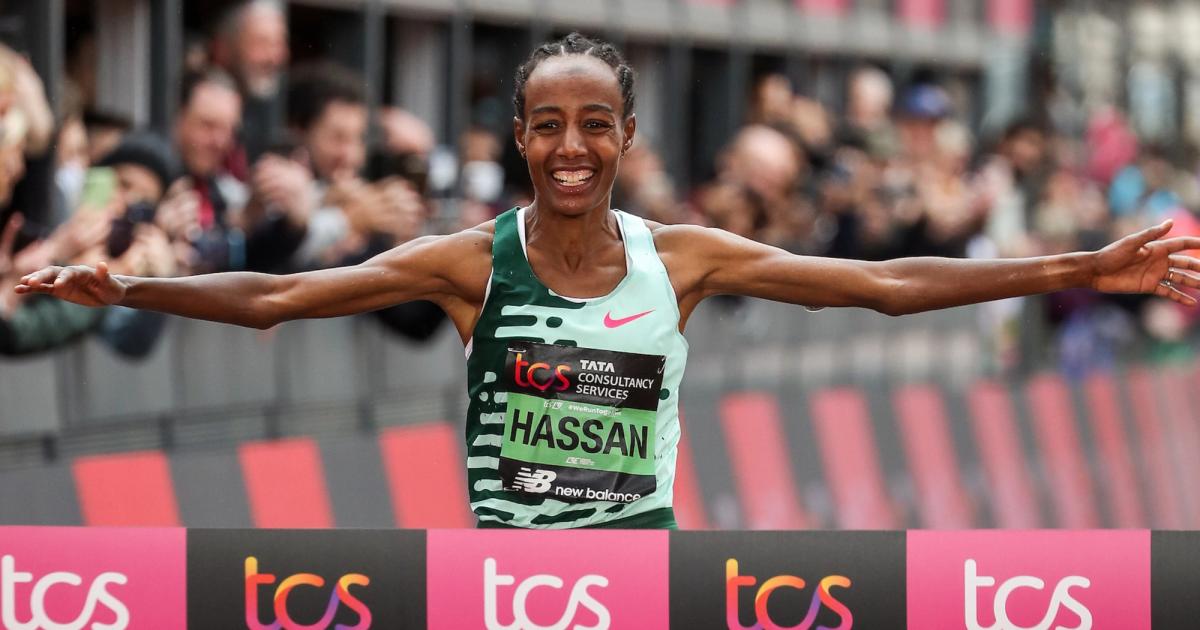 Sifan Hassan wins the 2023 London Marathon in her debut at the distance.