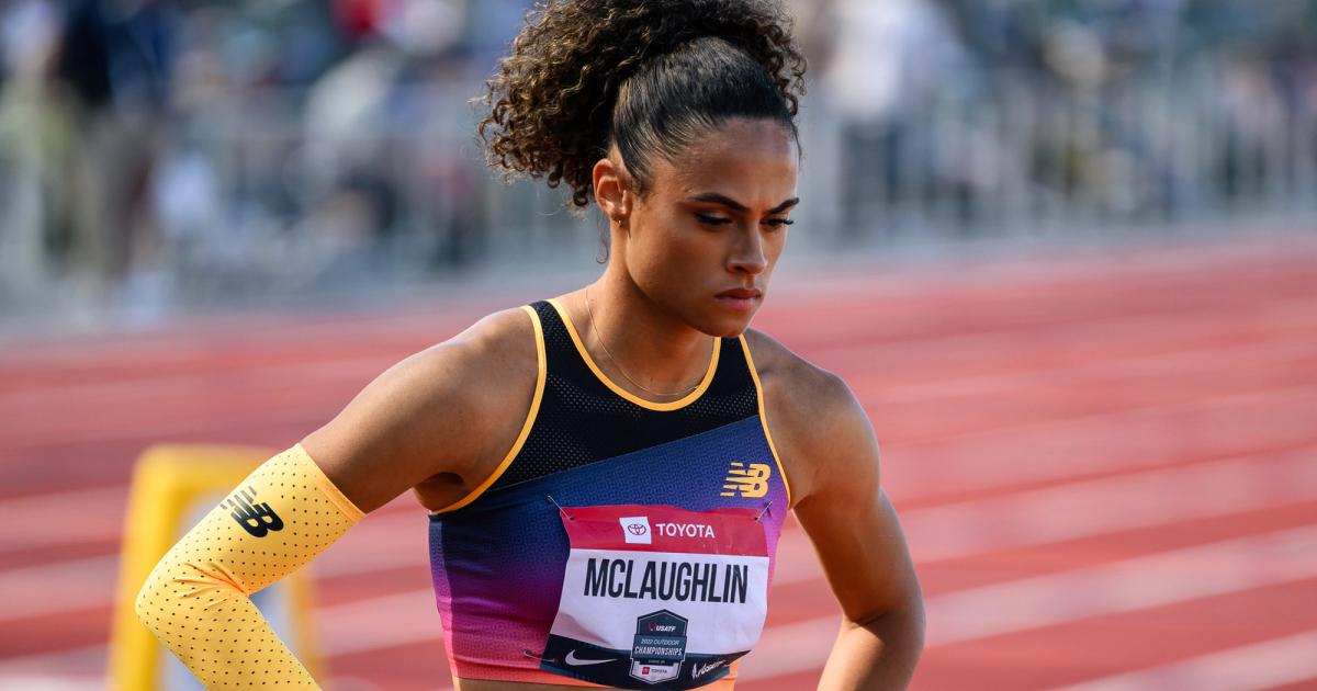 Sydney McLaughlin focused at the start of the 400m hurdles at the 2022 USATF Outdoor Championships.