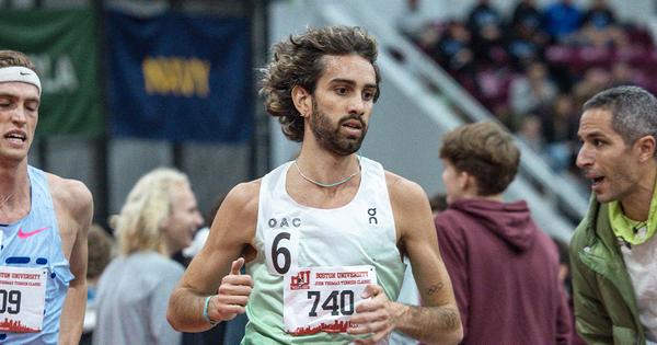 Morgan McDonald racing at the BU Terrier Invite