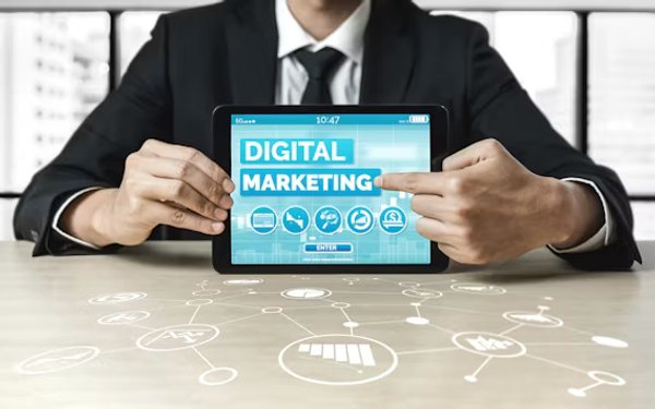 Bagaimana Digitalisasi Membantu Bisnis Berkembang Lebih Cepat di Era Modern?