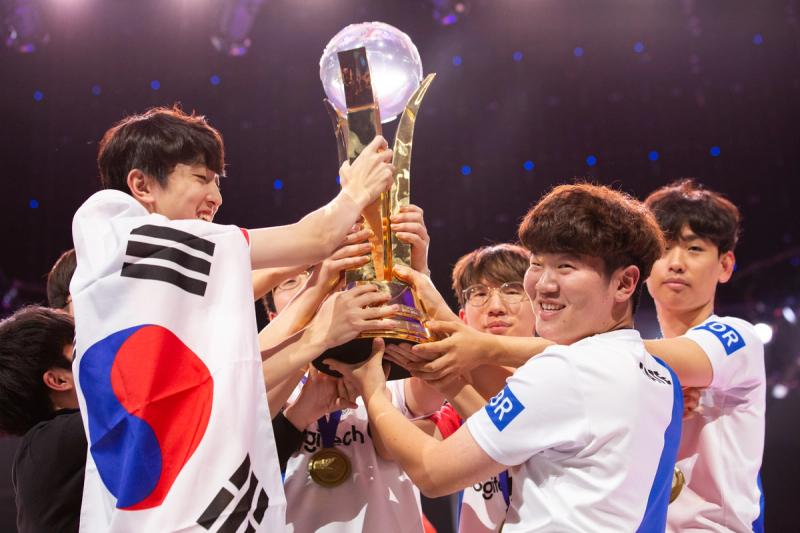 South Korea wins its third consecutive World Cup.