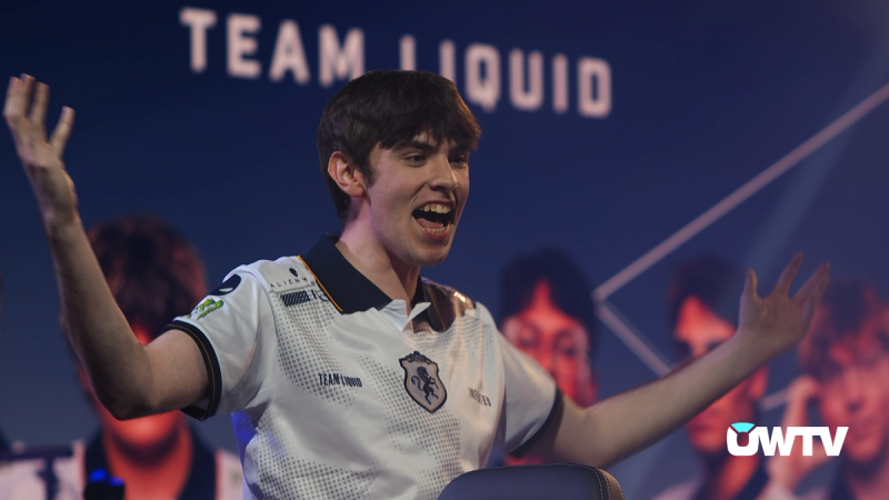 Infekted taunts the French crowd at the 2025 World Finals.