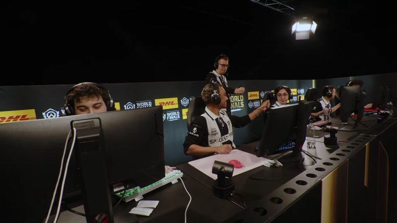 Spacestation Gaming celebrate their win against Team Peps.