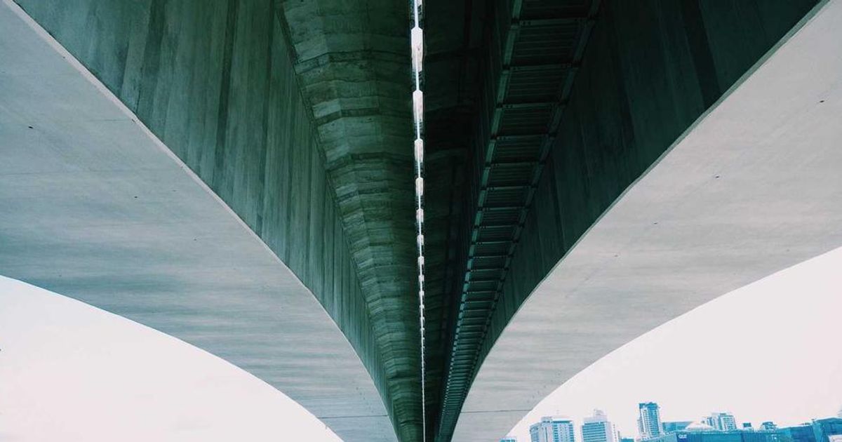 VC Crypto Bubble Bursts: 2025 Projects Sink Below Valuations