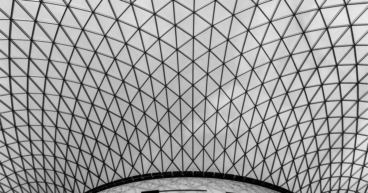 Italy's CONSOB Targets Finfluencers as ESMA Warns on Crypto Risks (2024)