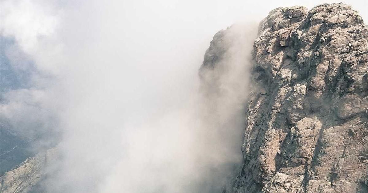 Netflix Eyes Warner Bros in All-Cash Deal: What Traders Must Know