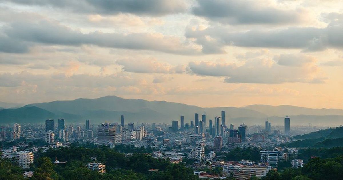 IMF Endorses El Salvador's Economic Turnaround, Bitcoin Tensions Subside