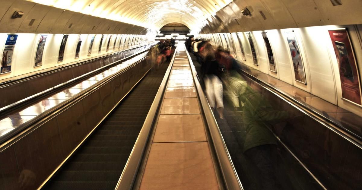 Colombia's COLCAP Slips 0.30% Amid Global Risk-Off Sentiment