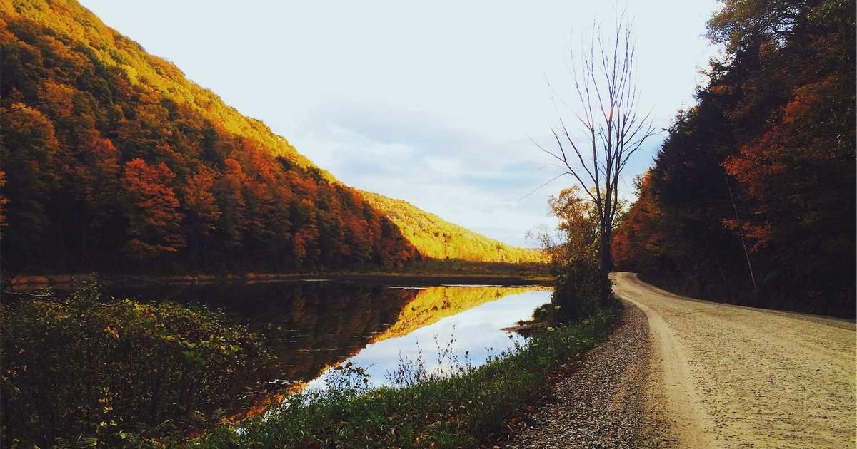 AI Startups Push 72-Hour Weeks, Reviving China's '996' Culture in 2024