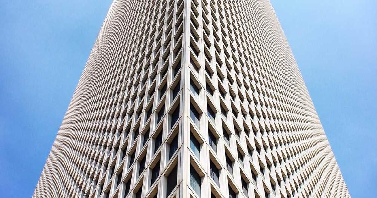 Venezuela Claims 100 Dead in Alleged U.S. Attack: Market Impact