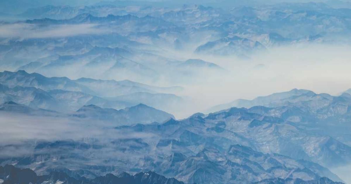 Is Walmart a Tech Stock Now? AI Moves Fuel Surge & Nasdaq-100 Buzz