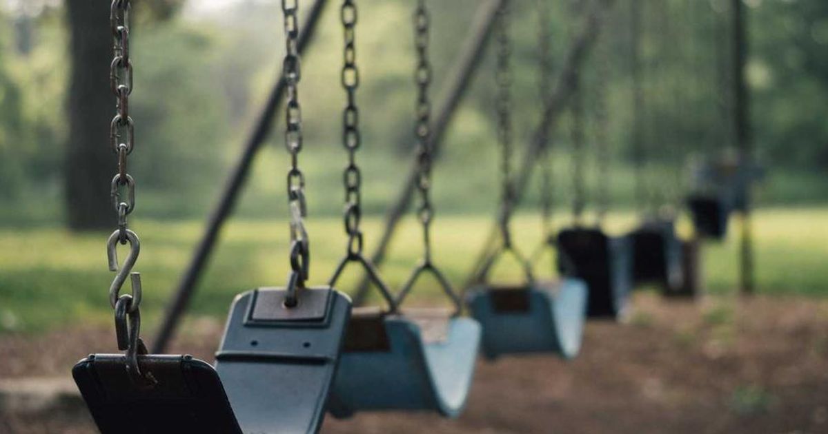 Dow Jones Futures: Tesla, Nvidia Lead 5 Giants In Buy Areas For 2025