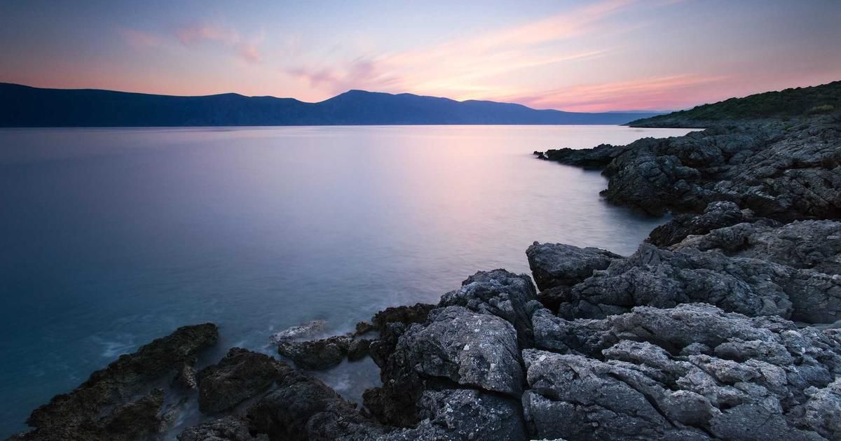 Strategy's $12.4B Q4 Loss Signals Deeper Crypto Market Stress