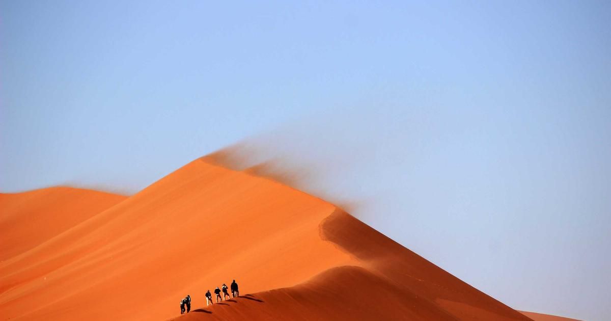 UBS Shifts Stance, Now Sees Two Fed Rate Cuts in 2024