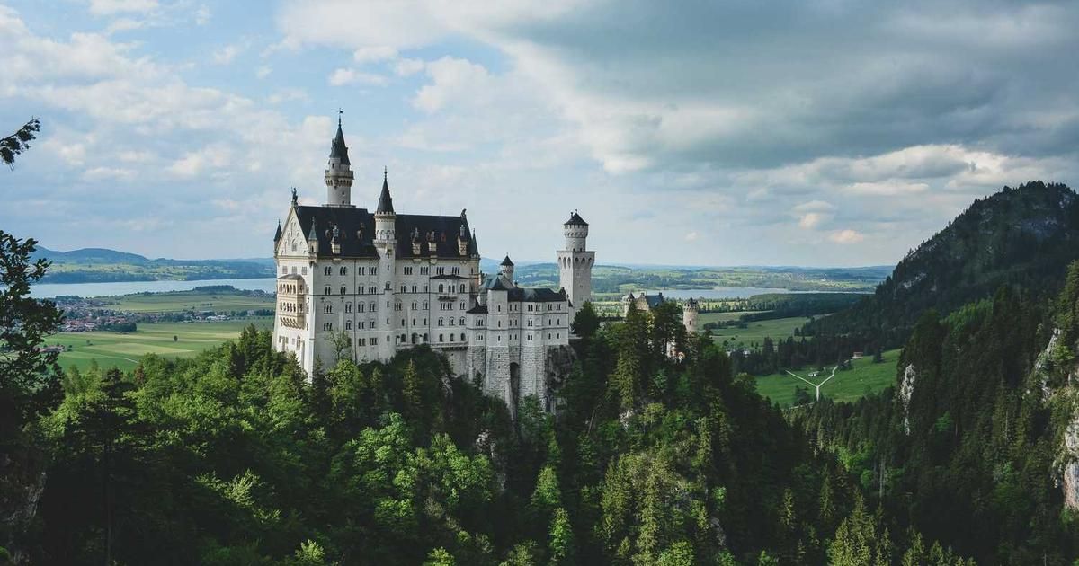 Immunovant Stock Hits 52-Week High at $27.71: Trader Analysis