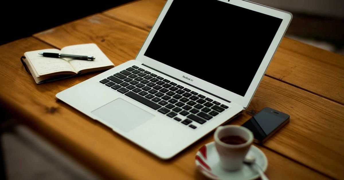 Coinbase Exec Defends CLARITY Act Delay: What It Means for Crypto in 2024