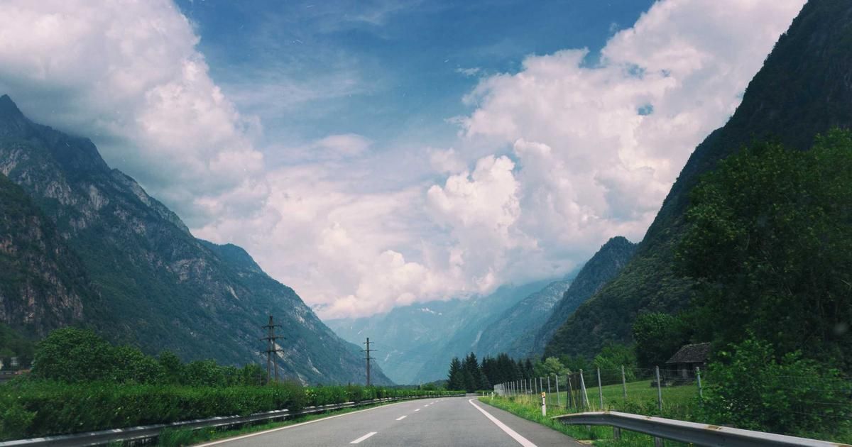 SoFi Stock Surge: Analyzing the Fintech's Rally and What Comes Next