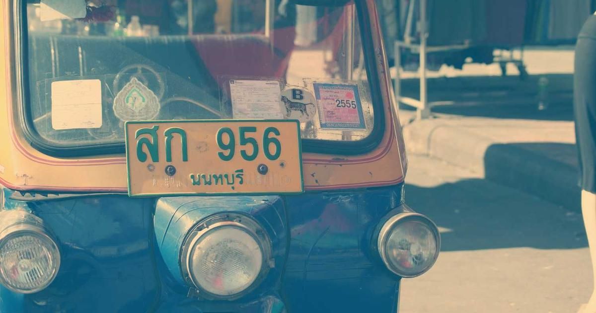 Jay-Z & Buffett's Success Secrets: 3 Key Lessons for Traders